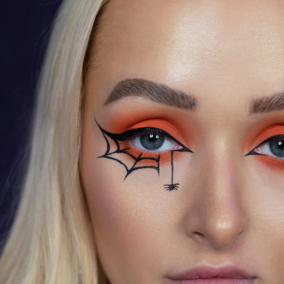 A Spider Makeup Tutorial For Halloween - Beauty Bay Edited