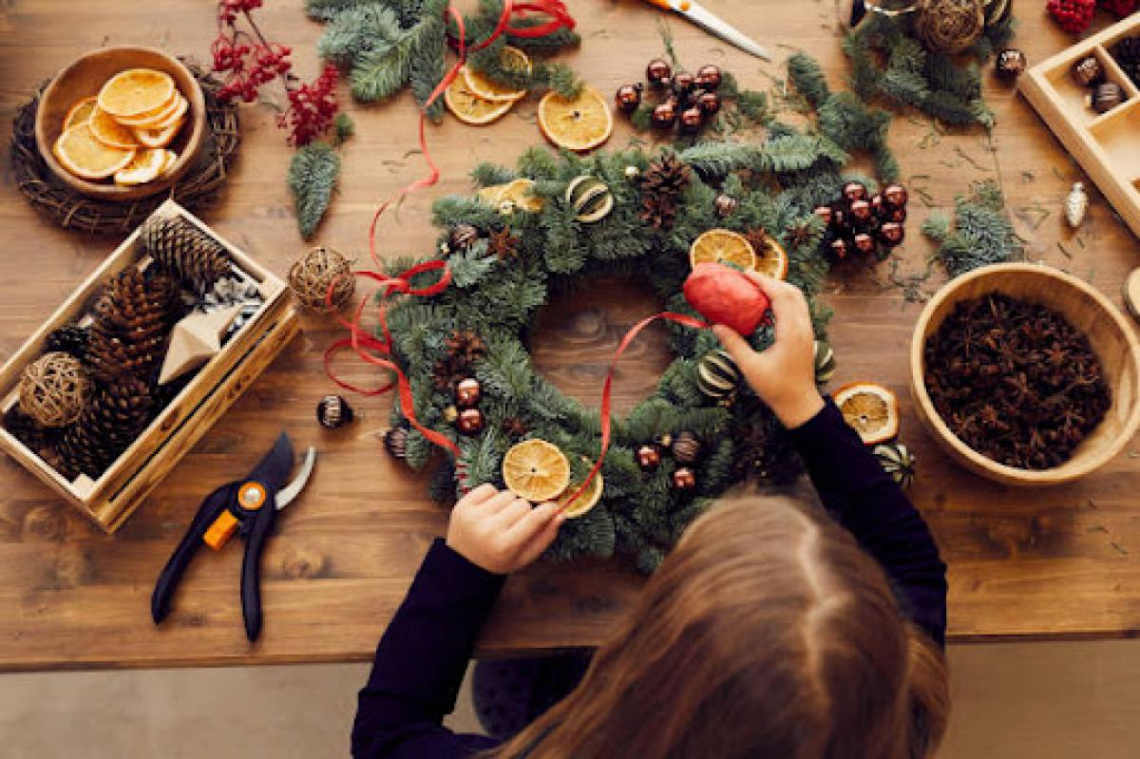 easy Christmas Home Party Decoration ideas for  TimesProperty