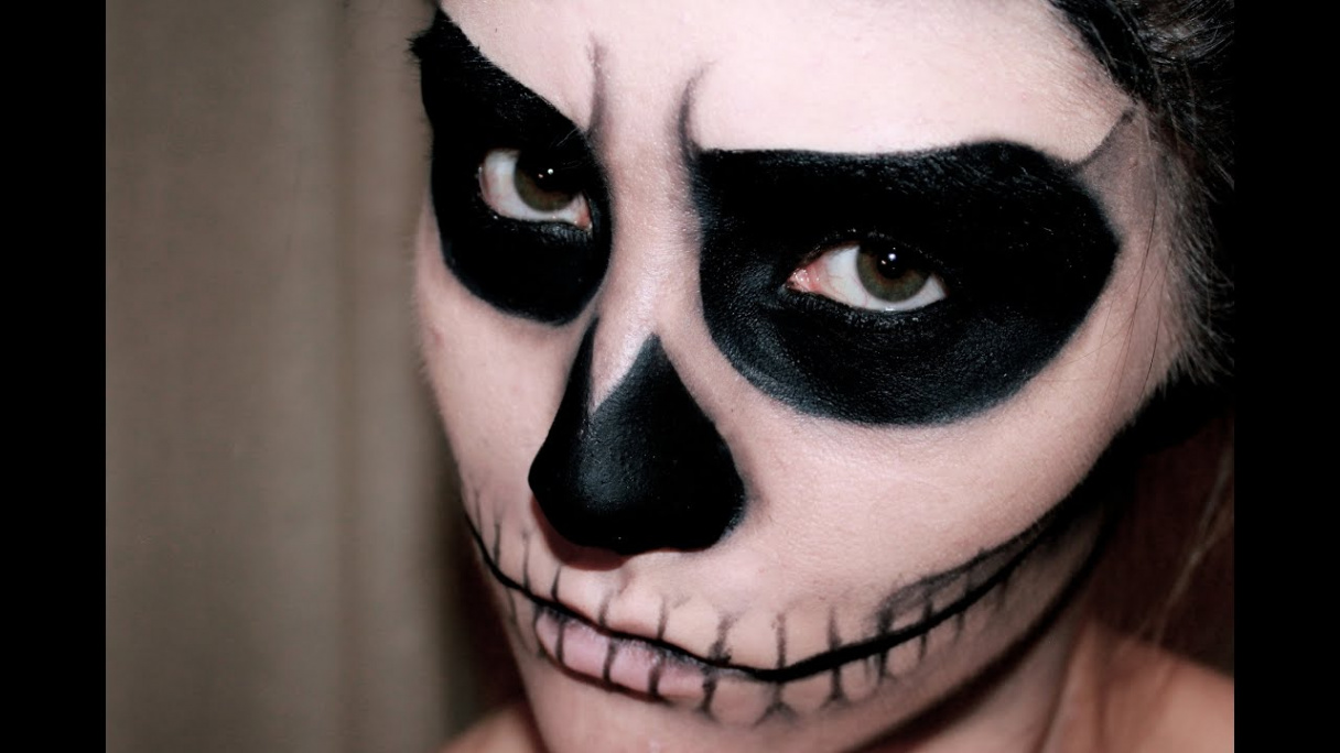 EASY SKULL MAKEUP - HALLOWEEN  MissCharlotte