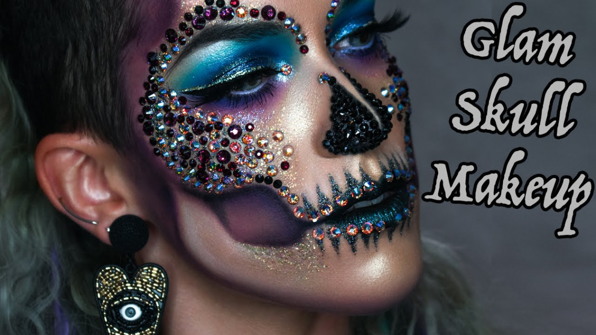 GLAM RHINESTONE SKULL MAKEUP  POMPOWEEN