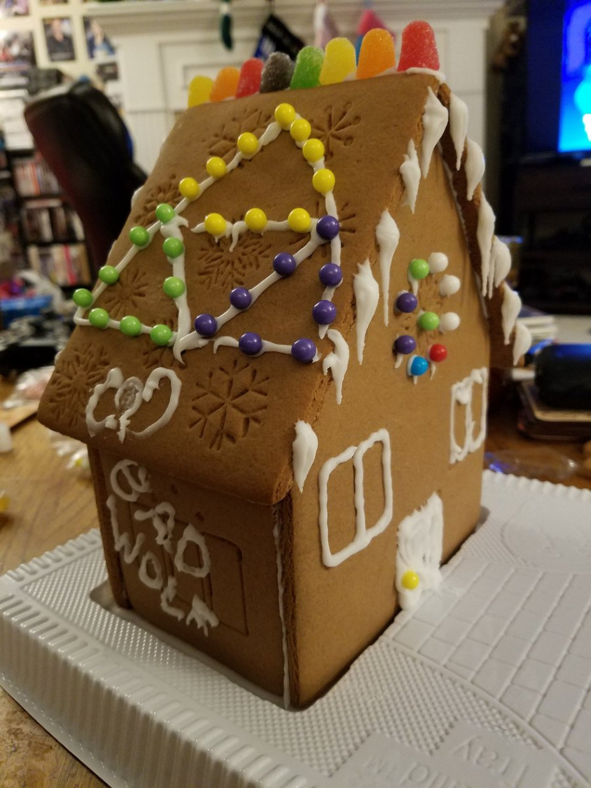 Katie Otten on X: "Made my first ever gingerbread house, and it&#;s