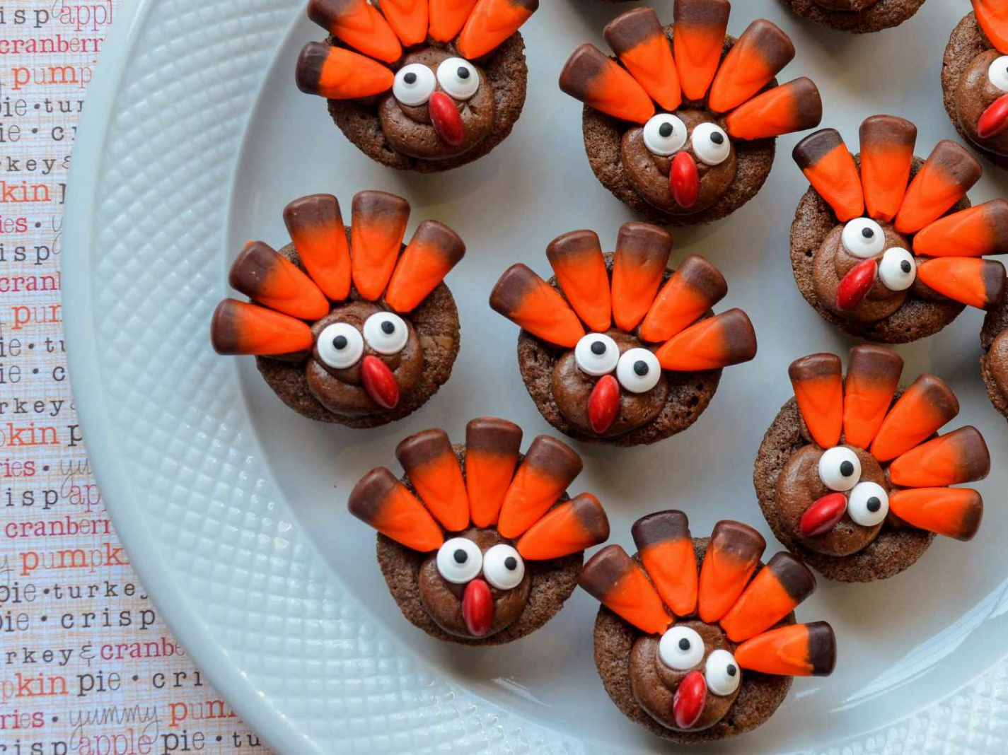 Mini Thanksgiving Desserts for a Sweet Holiday