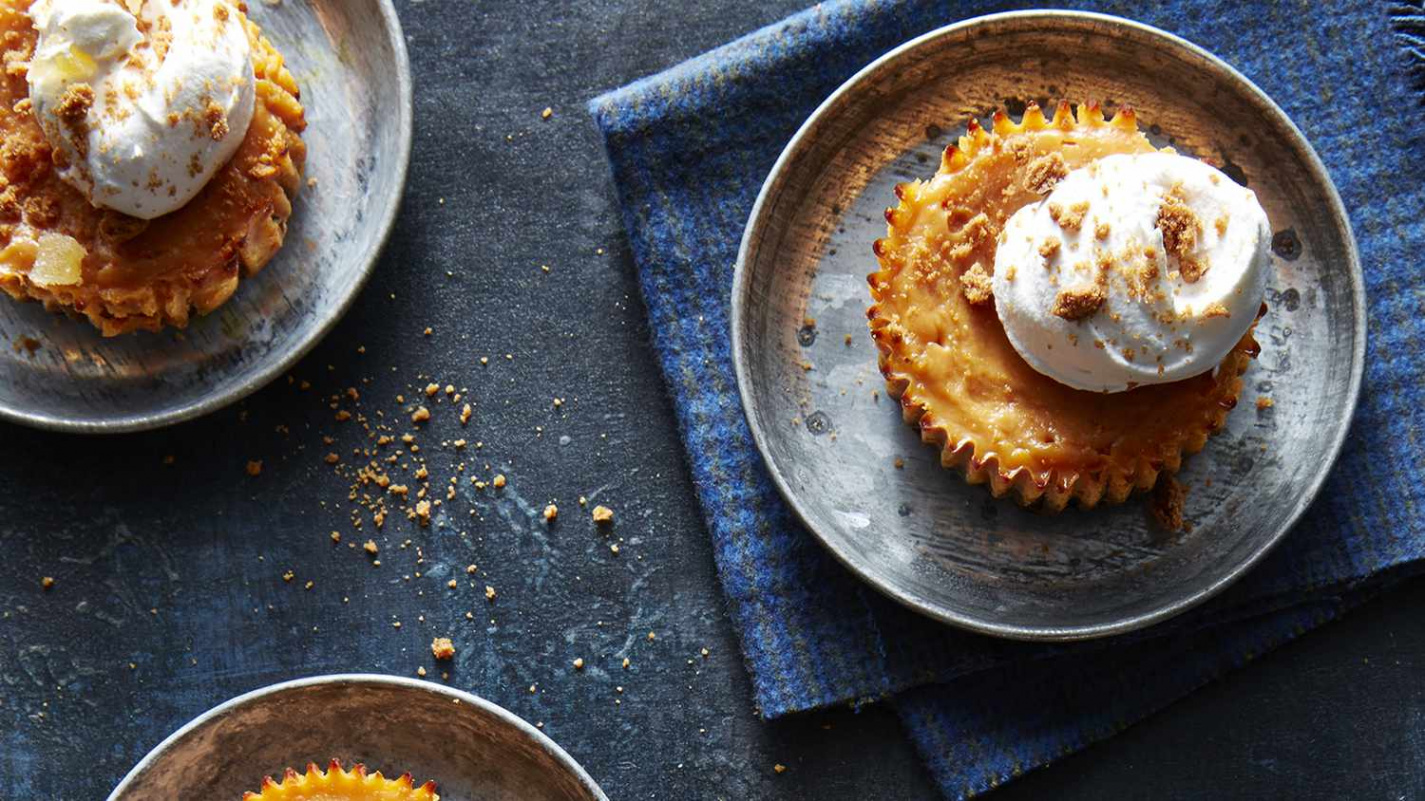 Mini Thanksgiving Desserts for Cute Individual Servings