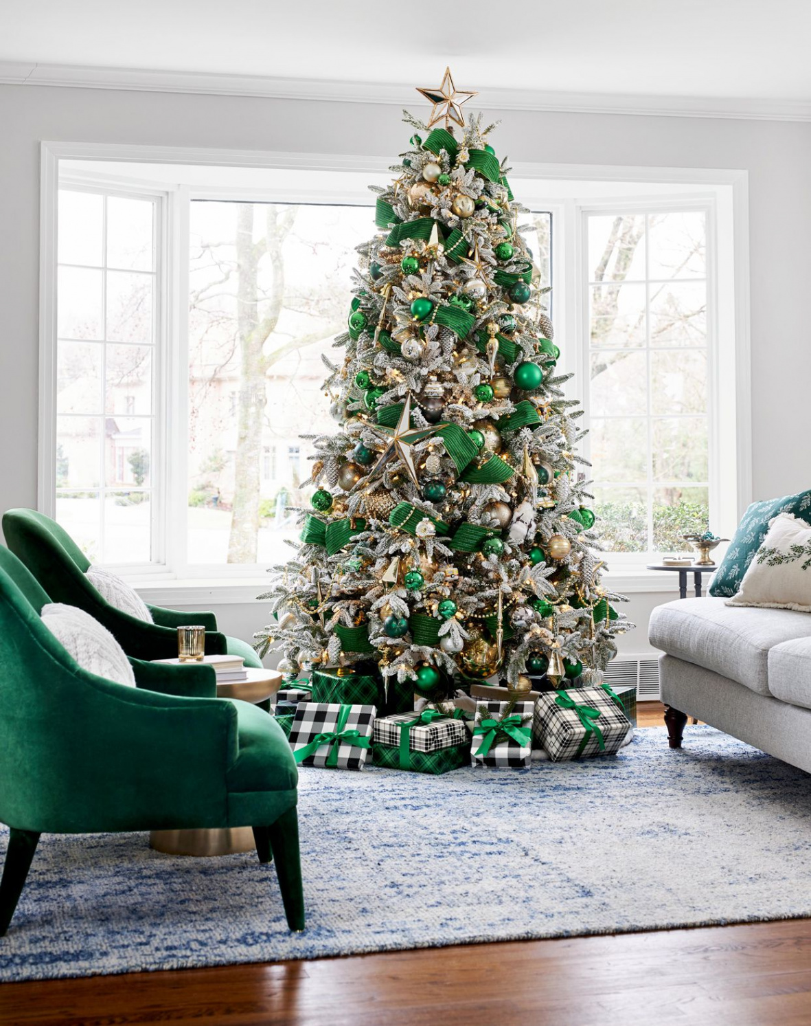 The Most Popular Christmas Tree Styles of