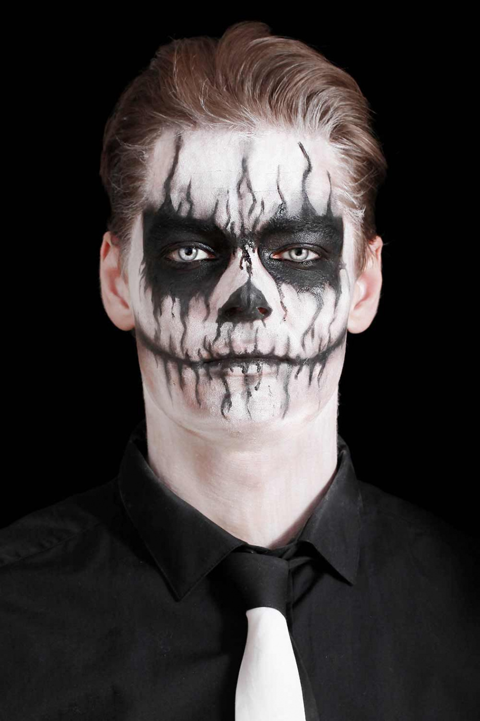 White Face Men  Zombie halloween makeup, Guys halloween makeup