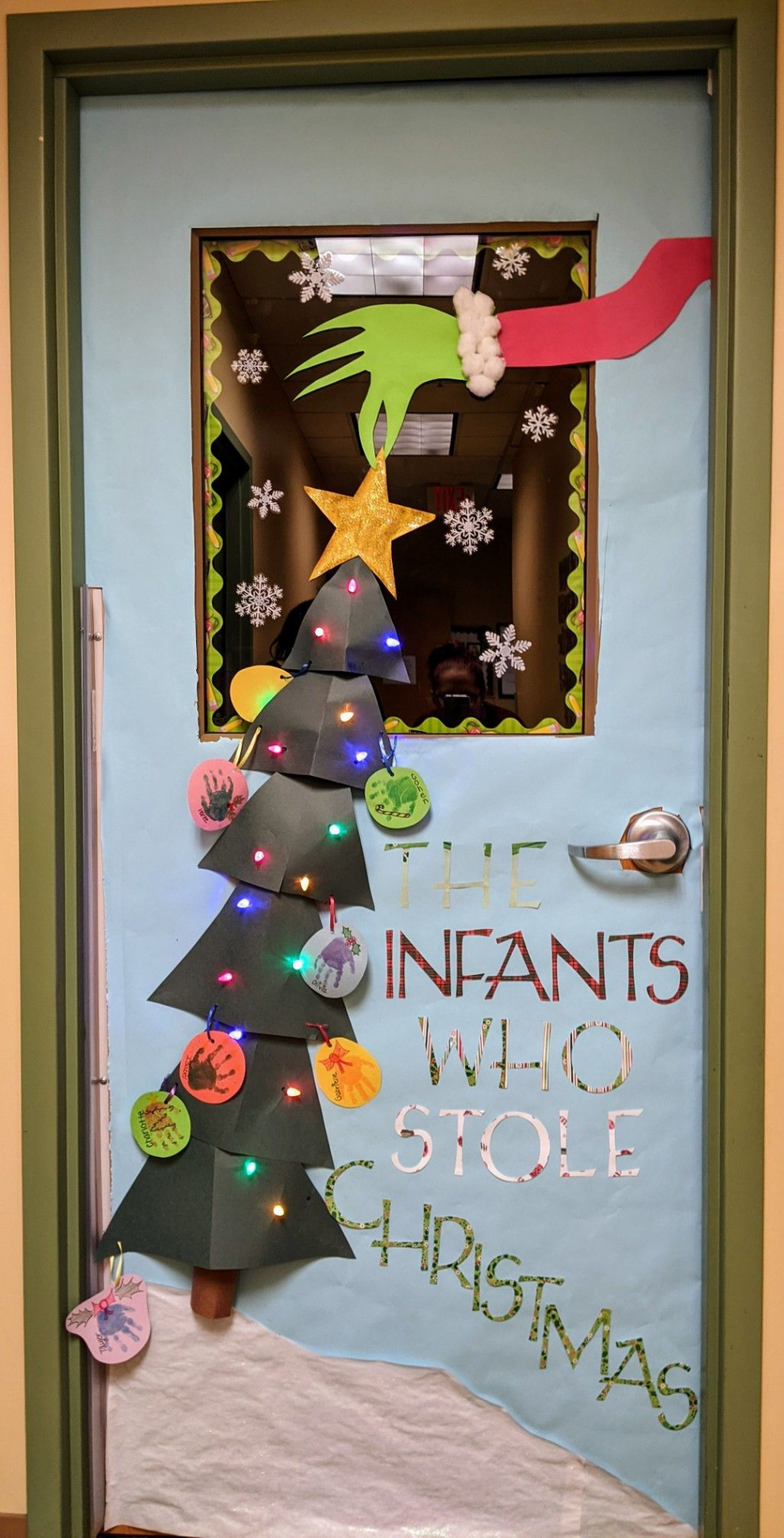 Christmas door decor in   Christmas classroom door, Christmas