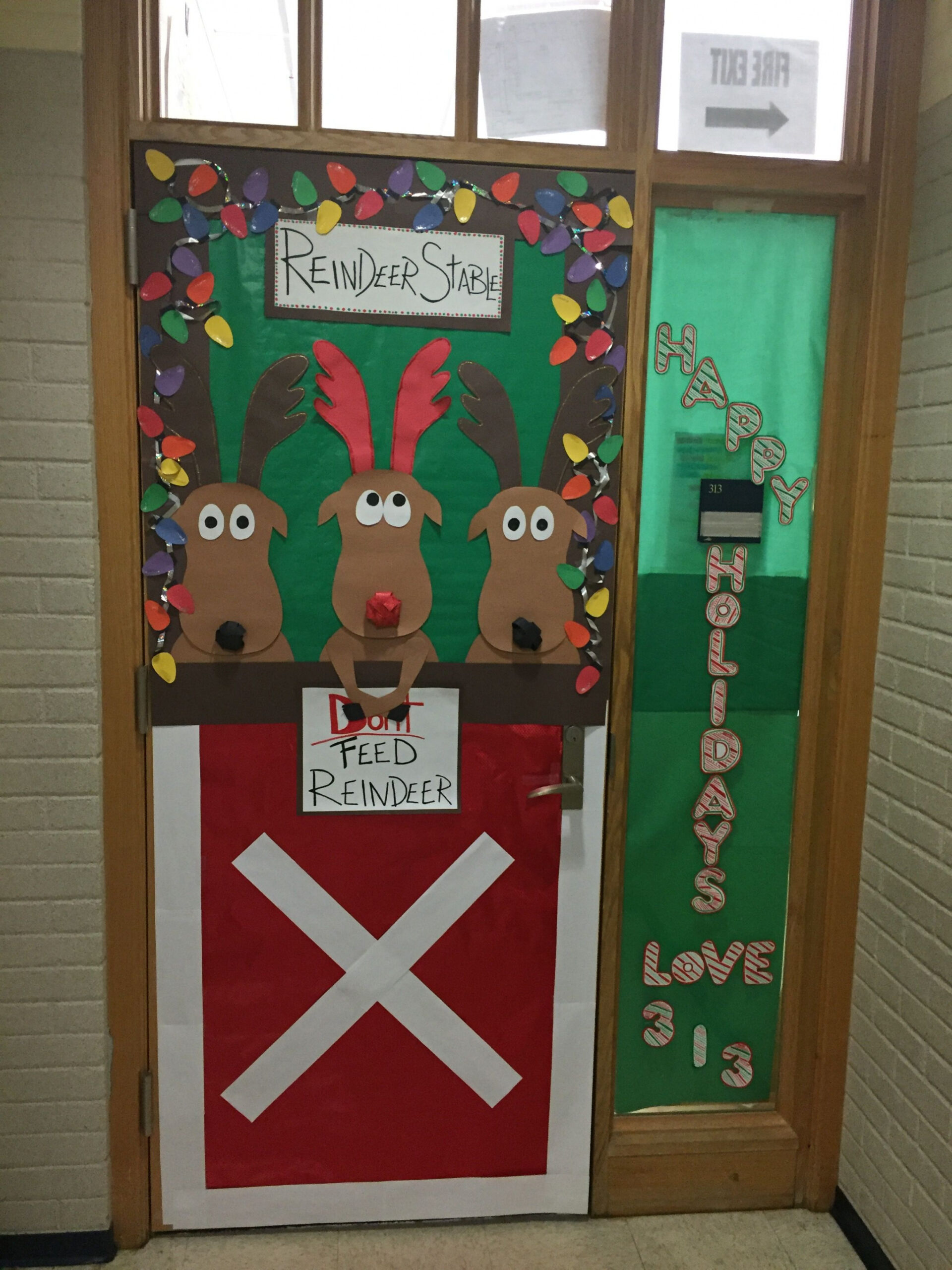 Christmas door, reindeer stable  Door decorations classroom