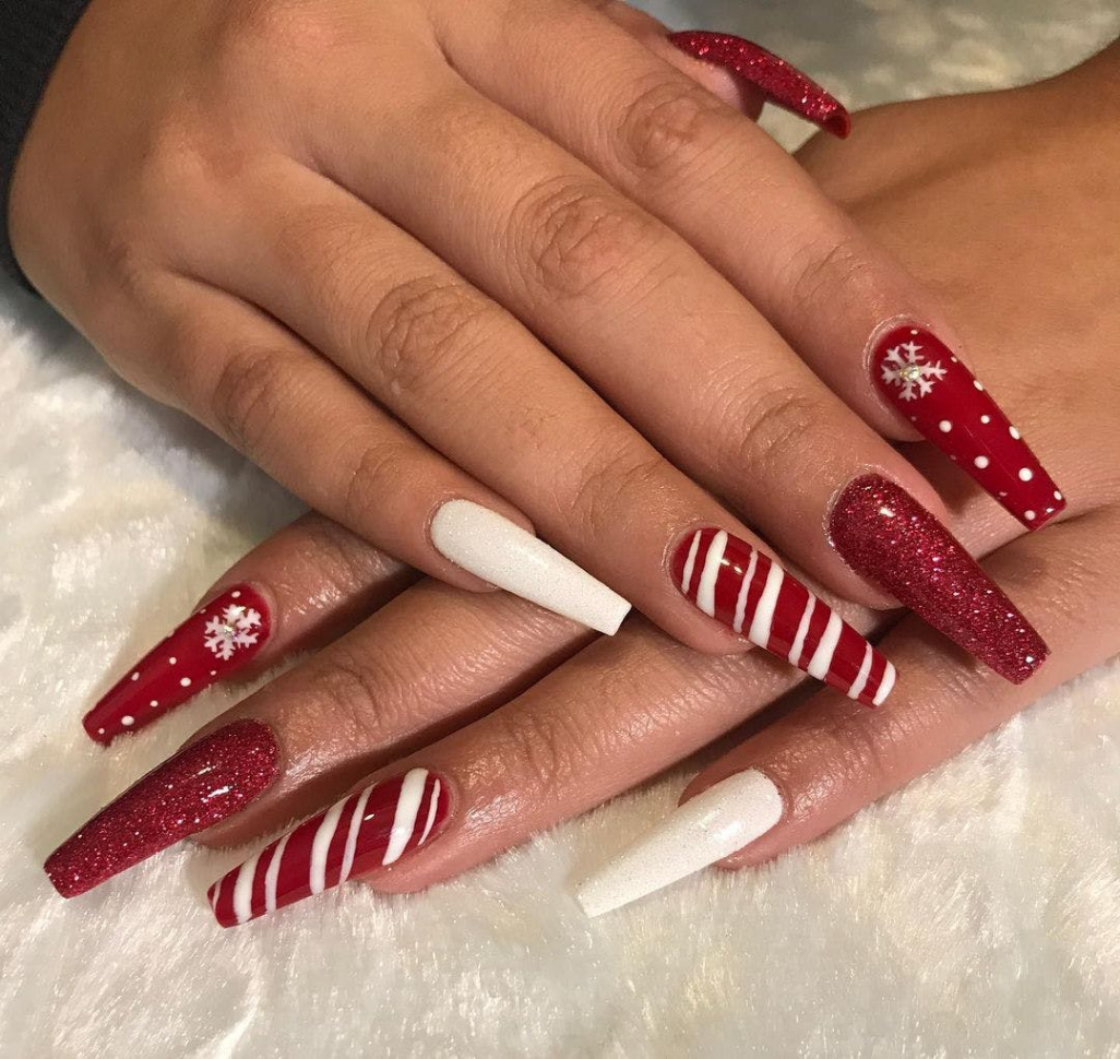 Christmas Nail Designs to Inspire Your Holiday Manicure