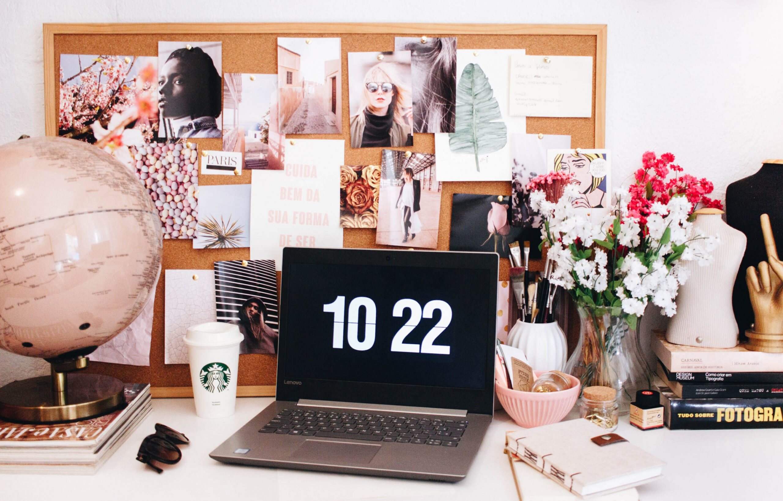 Creating a Vision Board & How to Use it - Living.Pretty