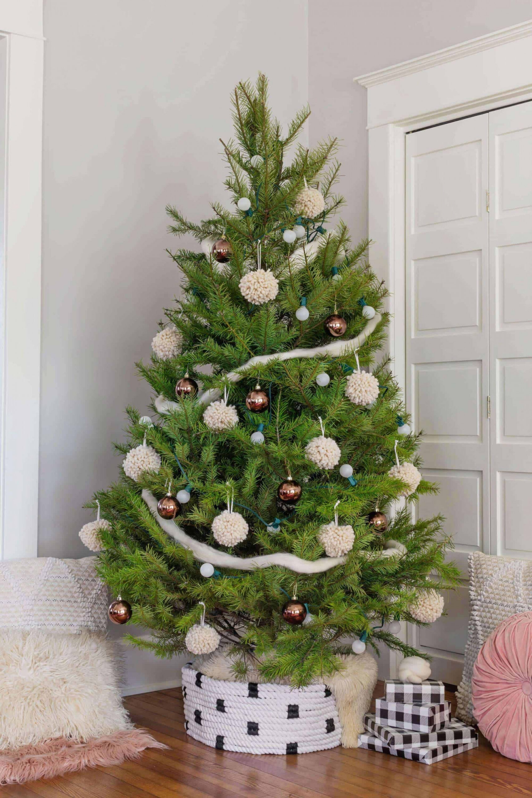 DIY Christmas Tree Stand Ideas