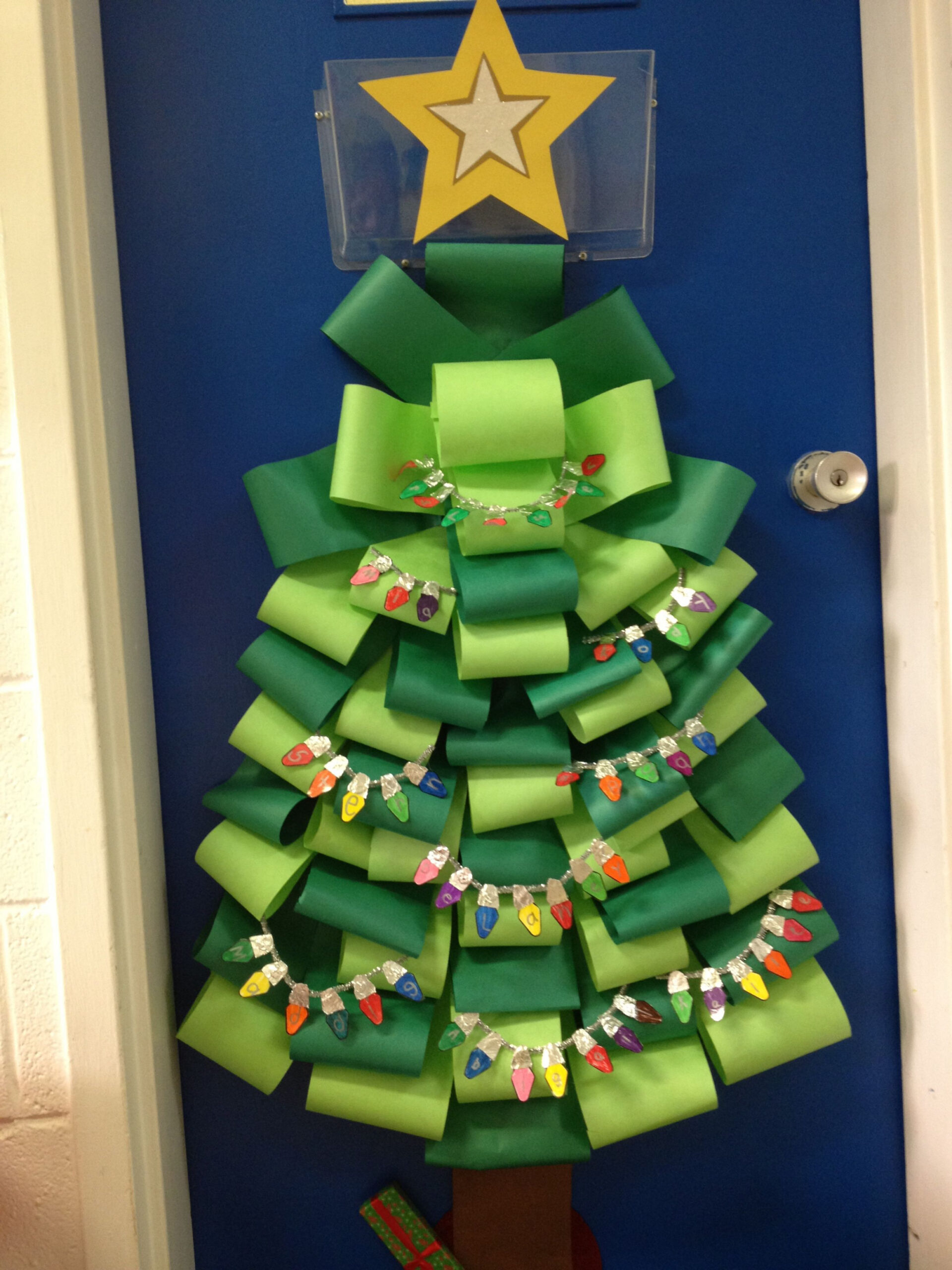 Festive Classroom Door: A Creative Christmas Tree Decoration