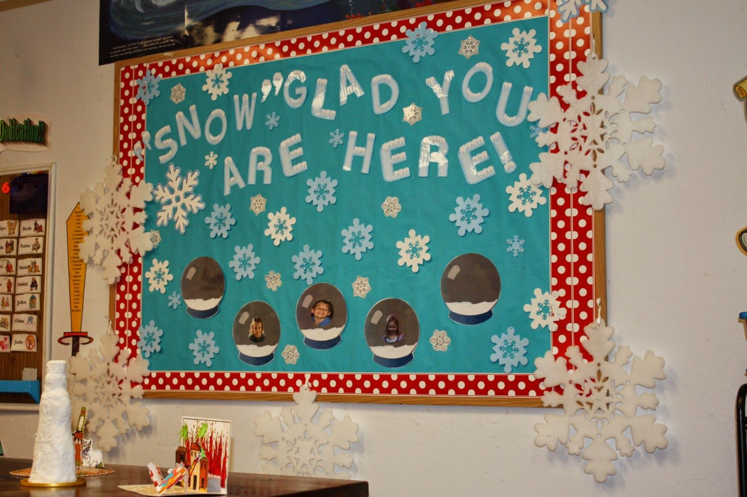 Hands On Bible Teacher: WINTER ATTENDANCE CHARTS "Snow Glad You