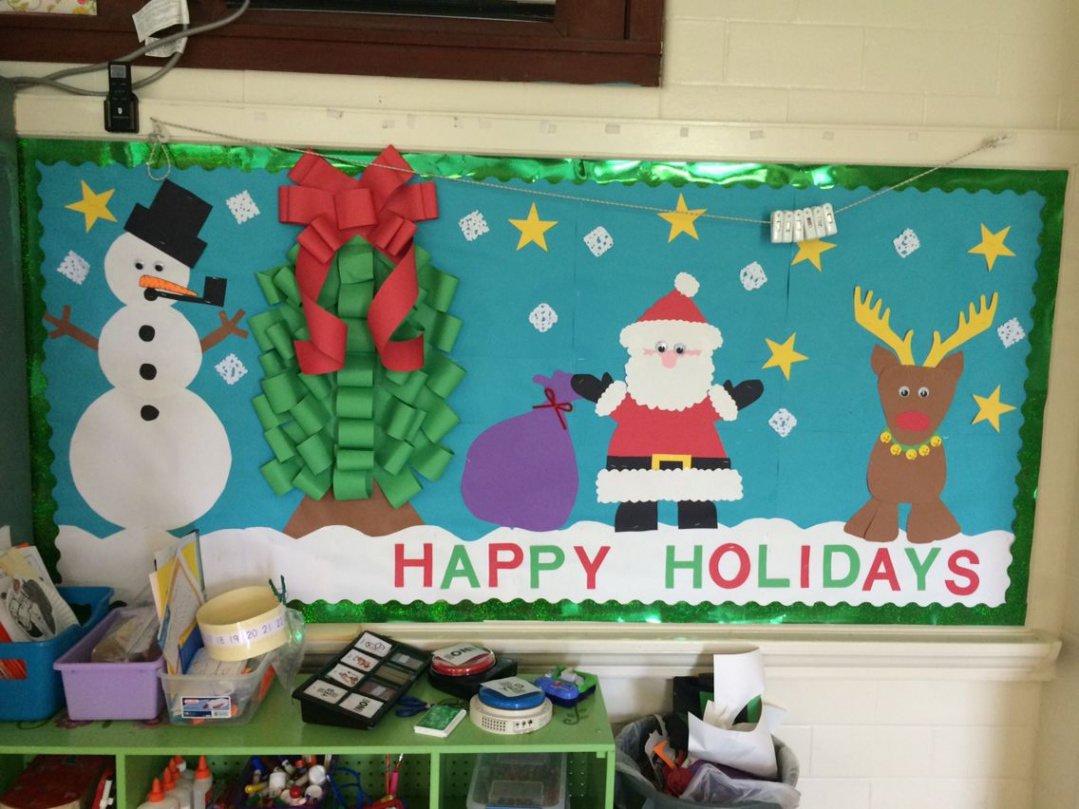 Happy Holidays Bulletin Board❤️  Holiday bulletin boards