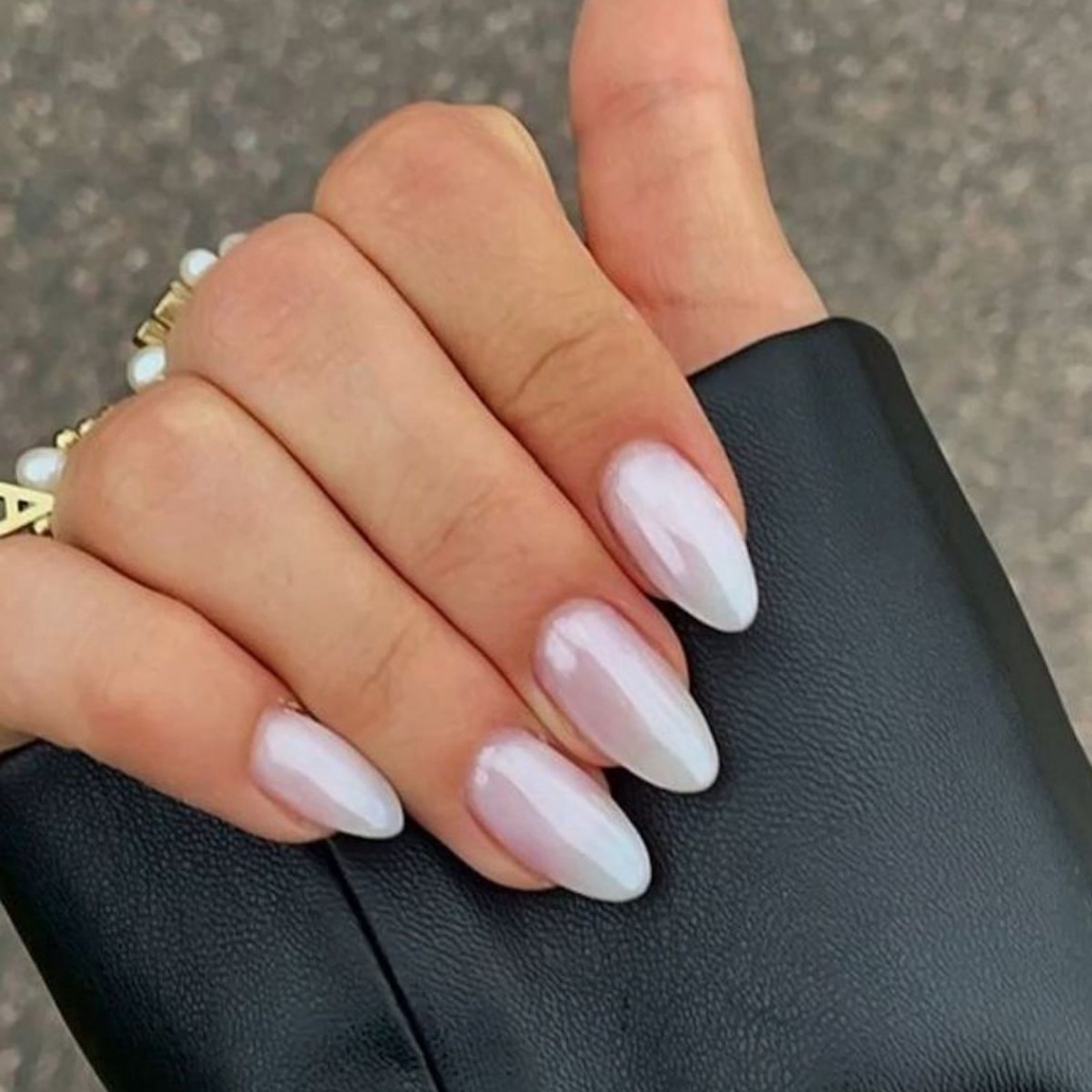 Here Are The  Best Fall & Winter  Nail Trends To Copy