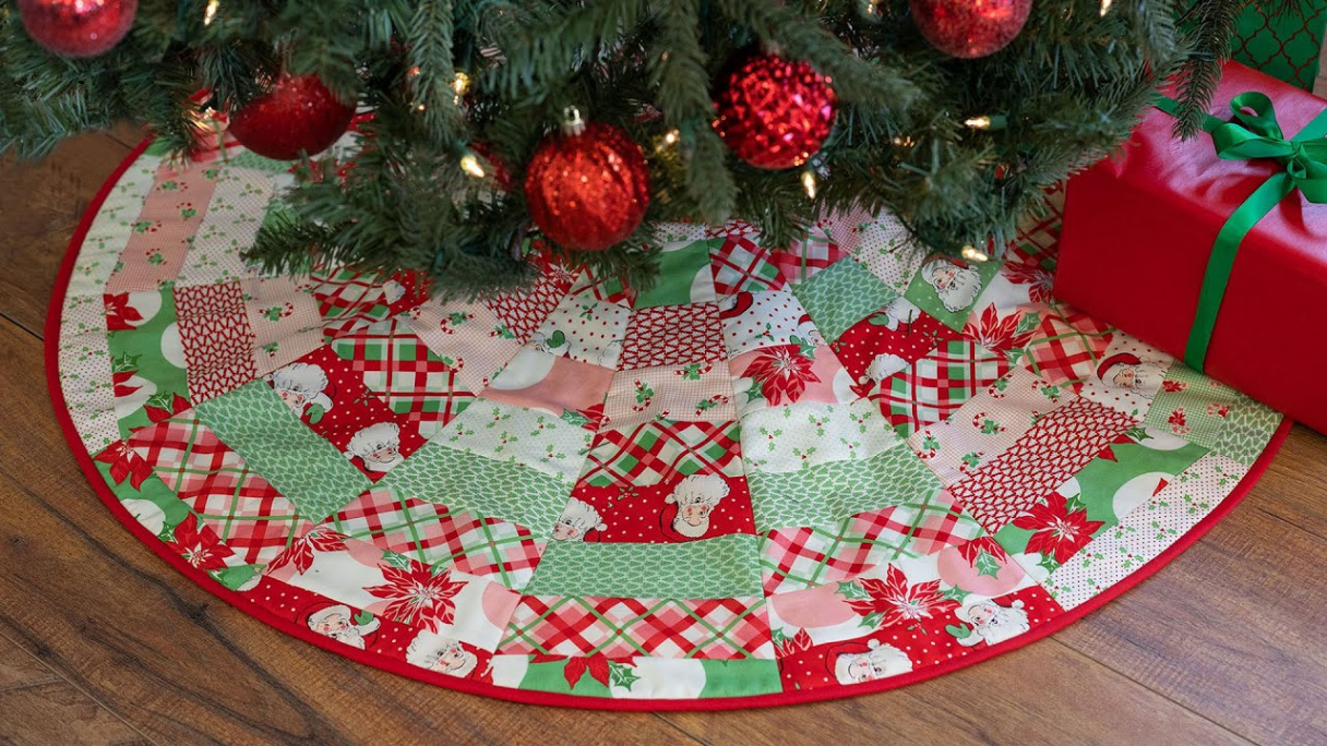 How to Make June Tailor’s Quilt As You Go Tree Skirt  a Shabby Fabrics  Tutorial