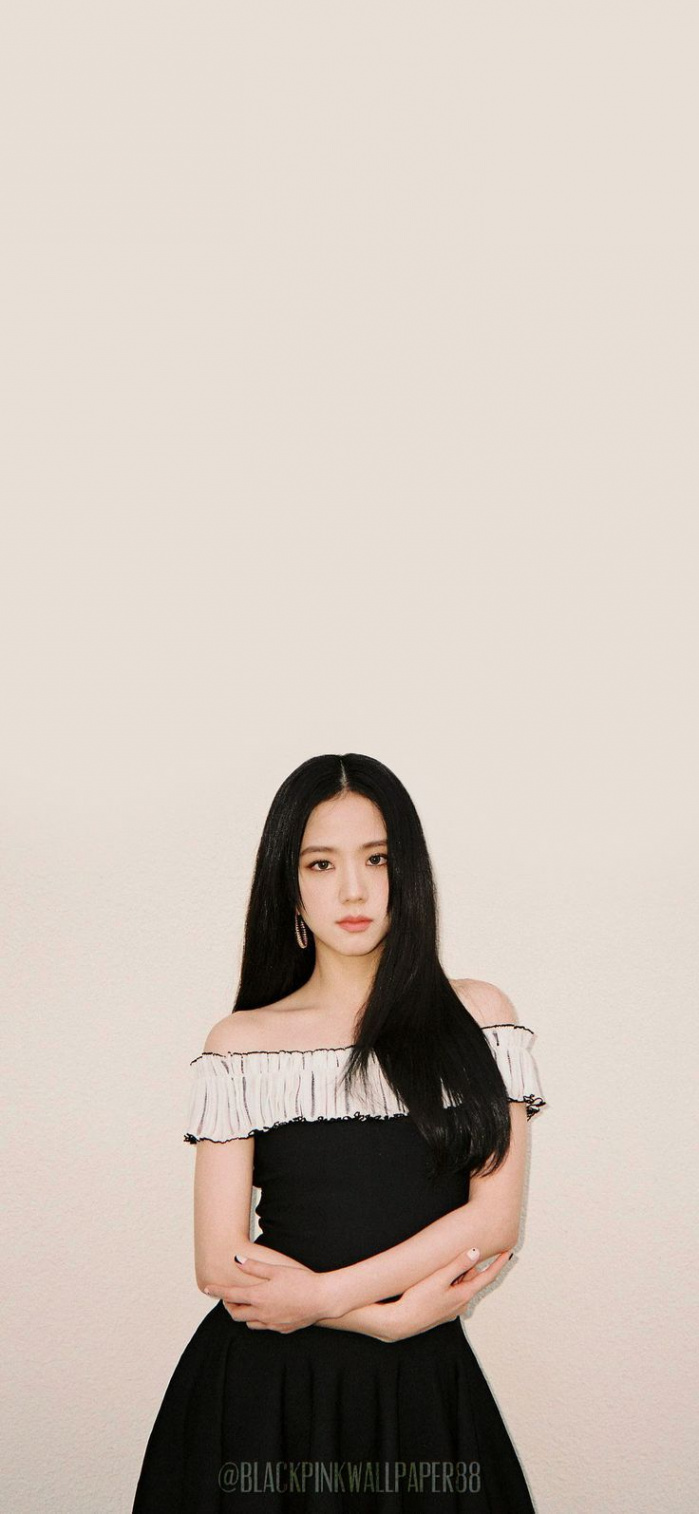 JISOO WALLPAPER  Black pink, Women, Fashion