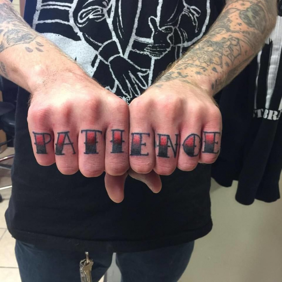 nickcarroll:knuckle-lettering-knuckle-tattoo-hand-tattoo