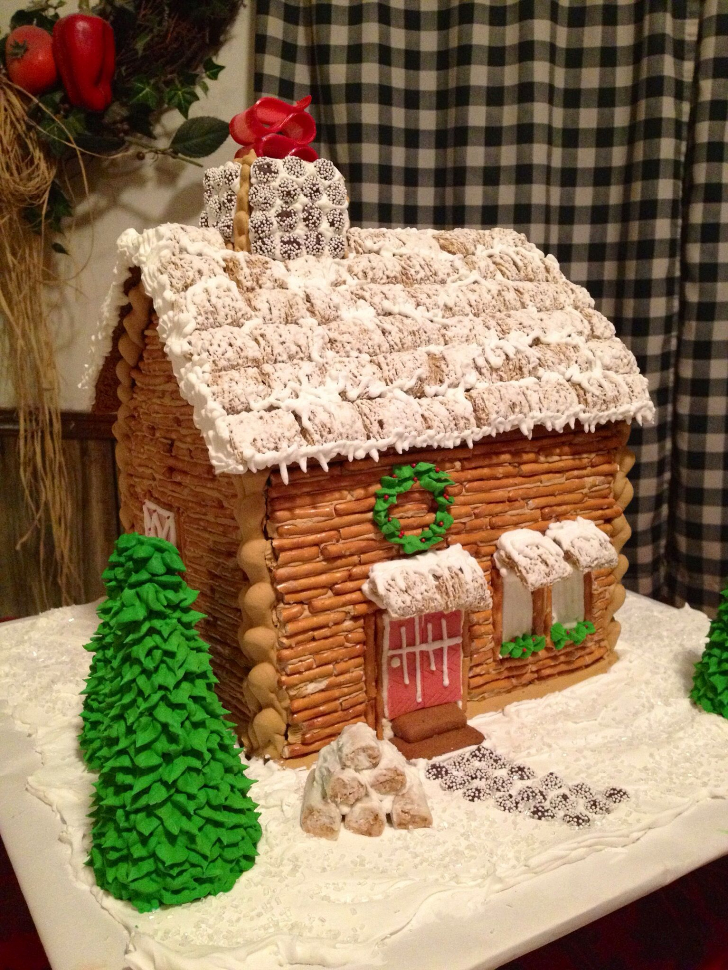 Pin by Debra Vanmeter on Gingerbread house designs  Christmas