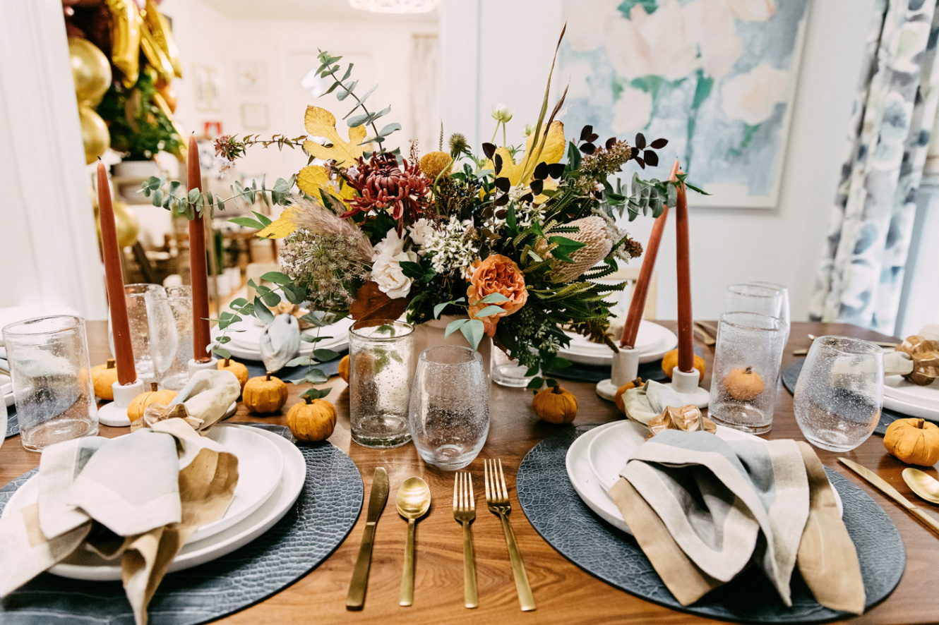 Tips on Styling + Serving up a Boho Thanksgiving Dinner  Lone