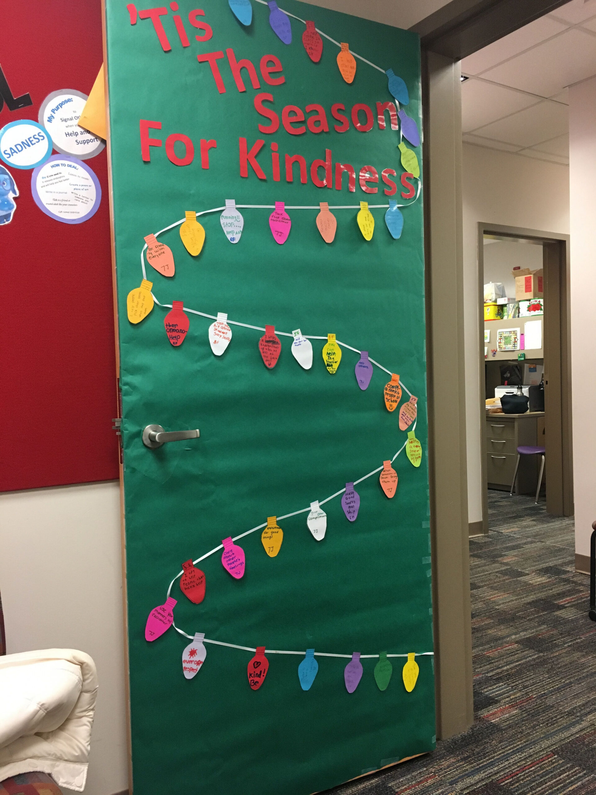 Tis the season for kindness holiday door with students written