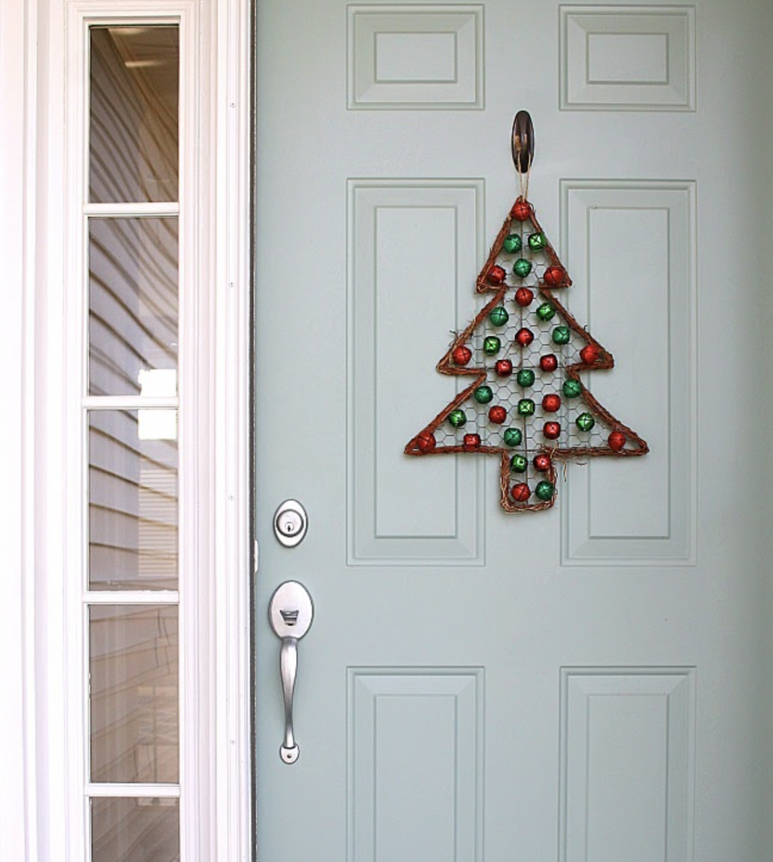 Best Christmas Front Door Decorating Ideas