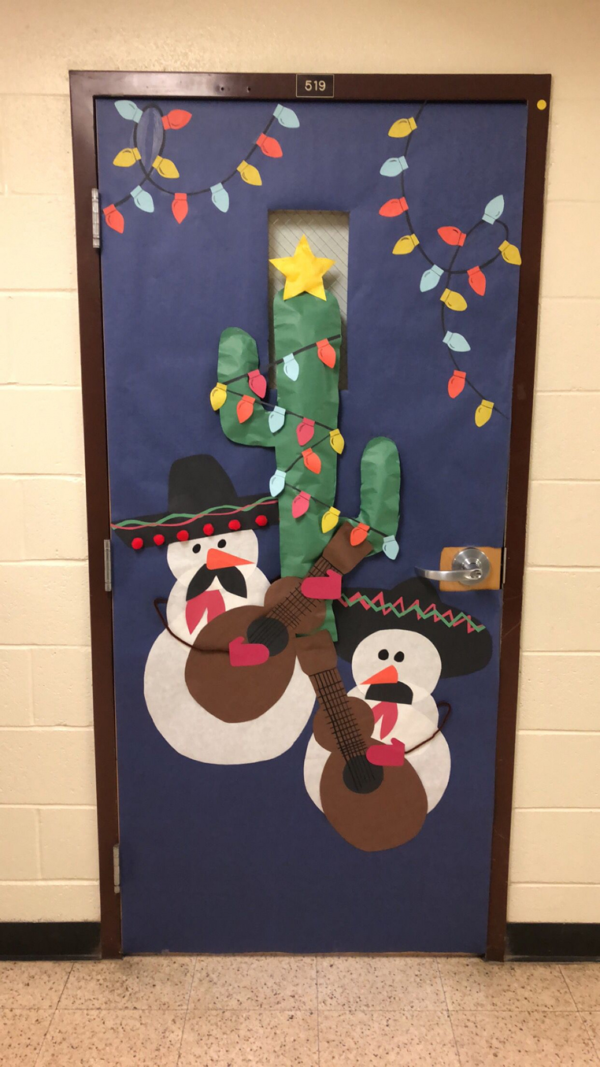 Spanish Door Decorating  Door decorations classroom christmas